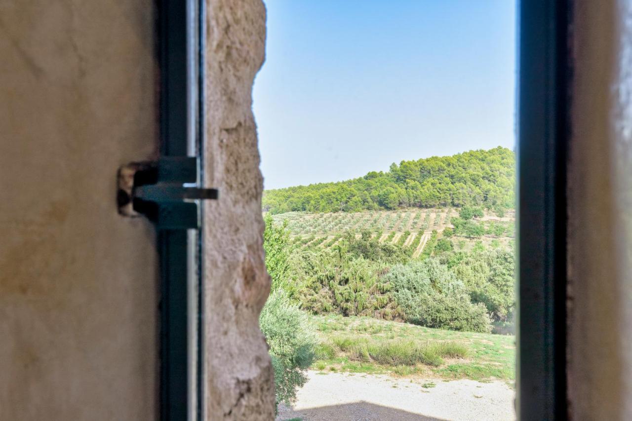 Domaine De Puybernier Vila Jouques Exterior foto